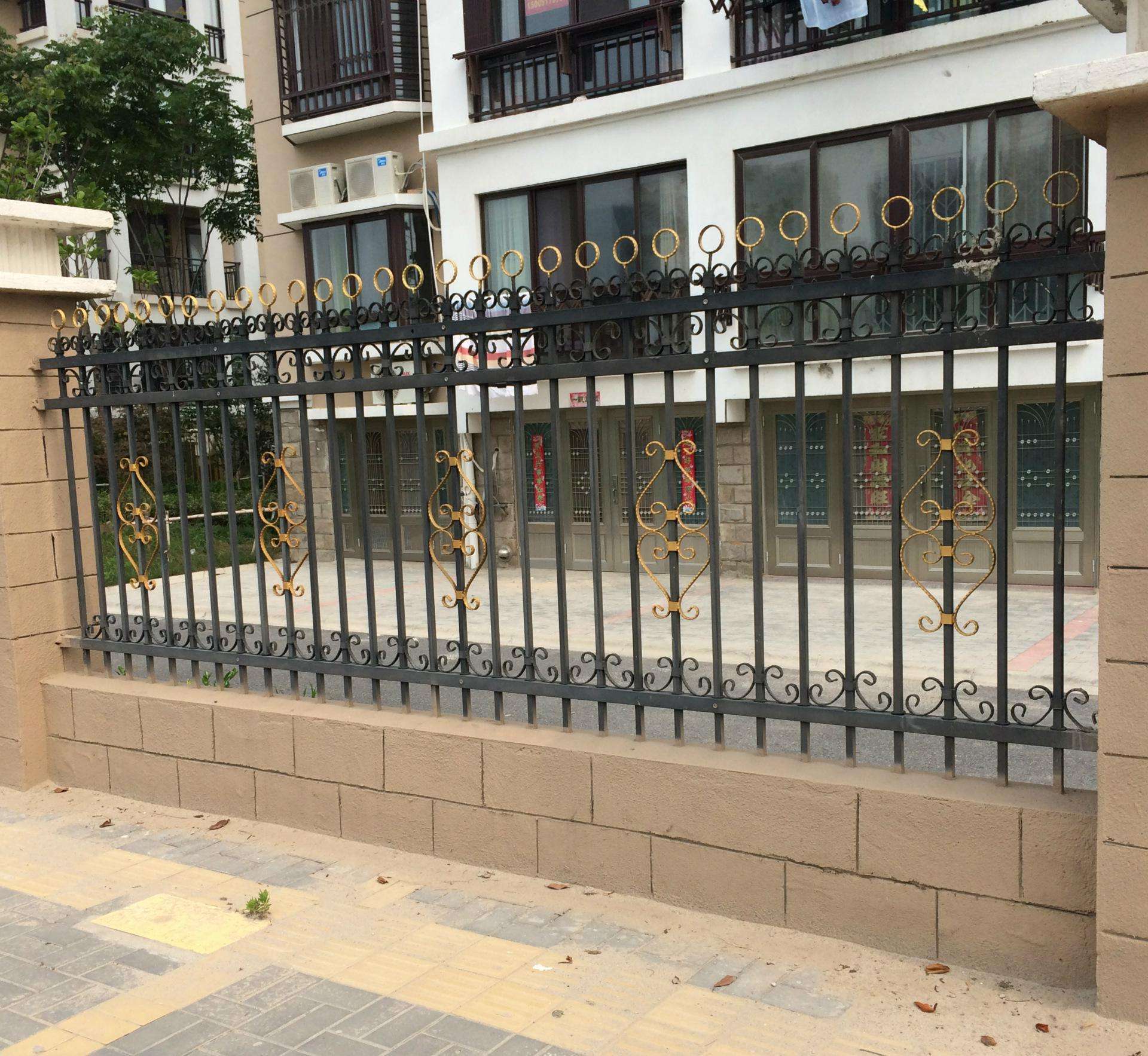 黄石围墙护栏